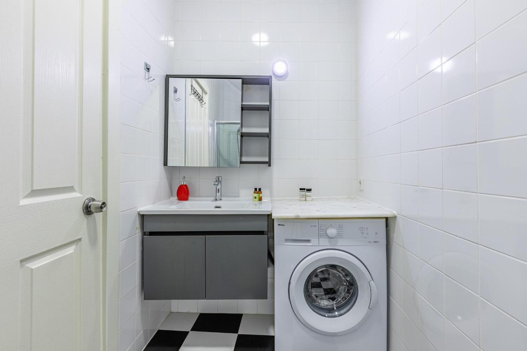 Apartament 1 Bd Chic Garden Flat In Taksim *